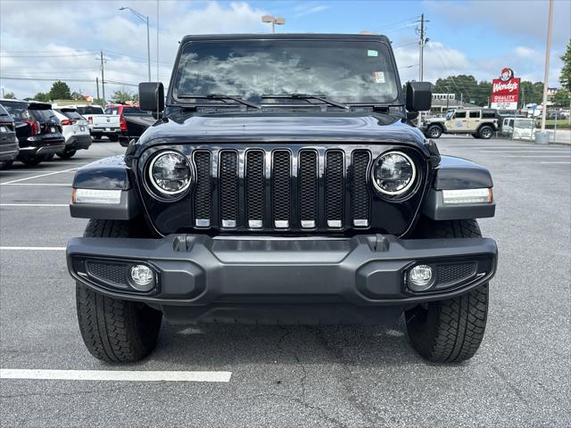 2023 Jeep Wrangler 4-Door Sahara Altitude 4x4