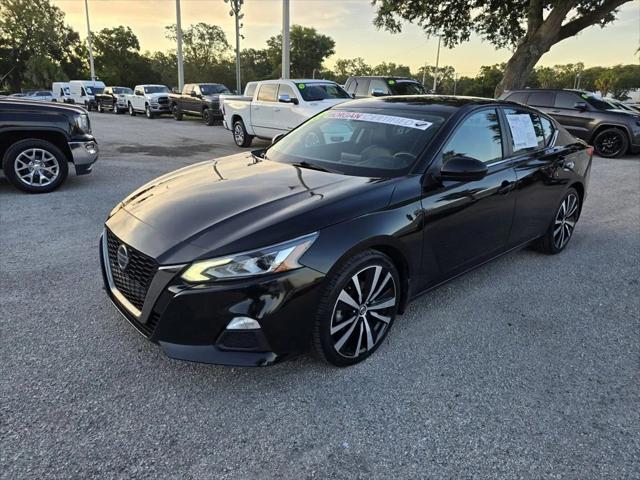 2022 Nissan Altima SR FWD