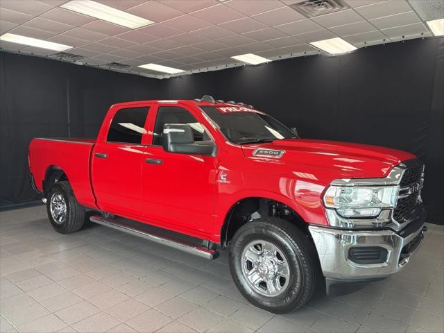 2024 RAM 2500 Tradesman Crew Cab 4x4 64 Box