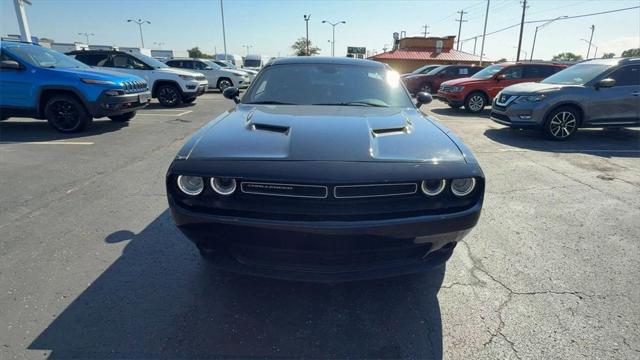 2016 Dodge Challenger SXT