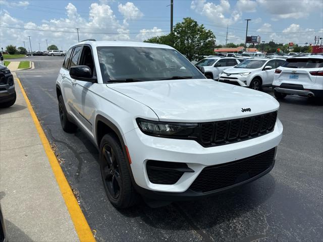 2023 Jeep Grand Cherokee Altitude 4x4