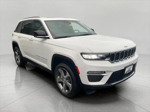 2025 Jeep Grand Cherokee GRAND CHEROKEE LIMITED 4X4 2025 Jeep Grand Cherokee GRAND CHEROKEE LIMITED 4X4