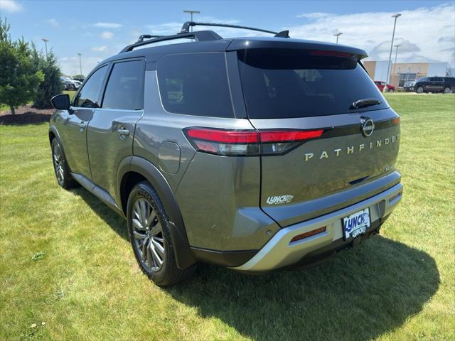 2022 Nissan Pathfinder SL 4WD