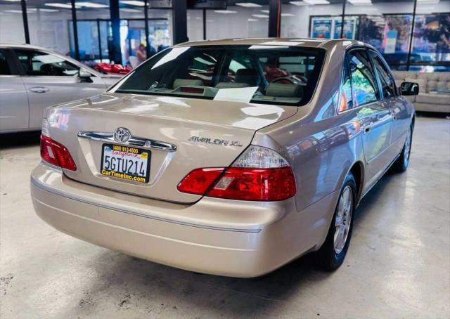 2003 Toyota Avalon XL