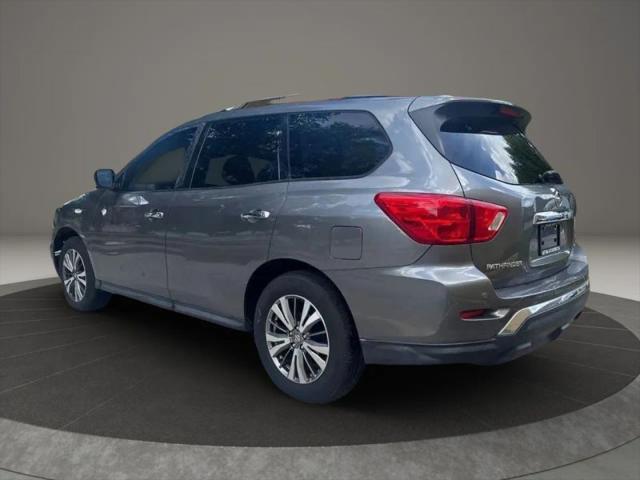 2020 Nissan Pathfinder SL 2WD