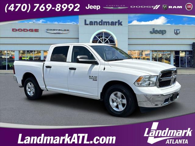 2022 RAM 1500 Classic SLT Crew Cab 4x2 57 Box