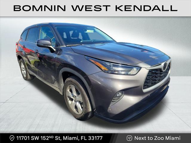 2022 Toyota Highlander LE