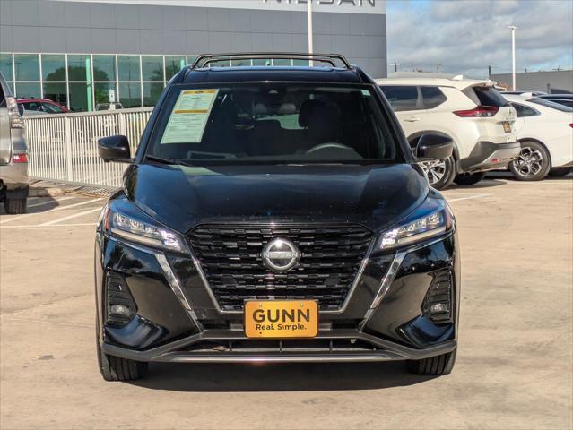 2023 Nissan Kicks SR Xtronic CVT