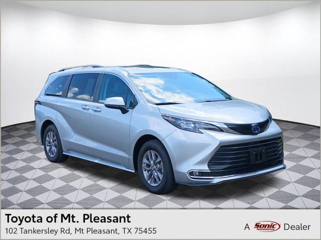 2024 Toyota Sienna XLE
