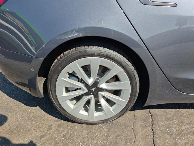 2022 Tesla Model 3 Rear-Wheel Drive