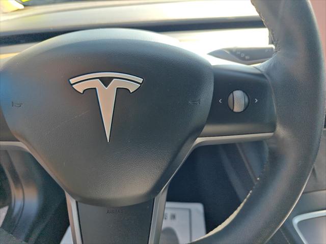 2022 Tesla Model 3 Rear-Wheel Drive