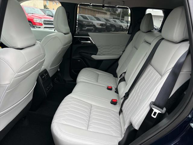 2025 Mitsubishi Outlander SEL 2.5 2WD