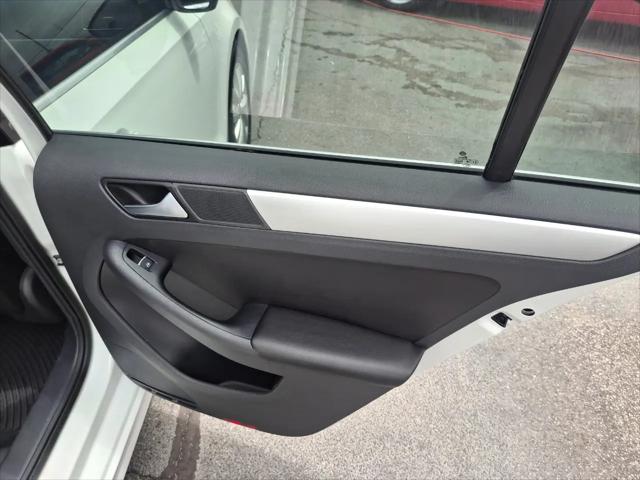 2014 Volkswagen Jetta 1.8T SE