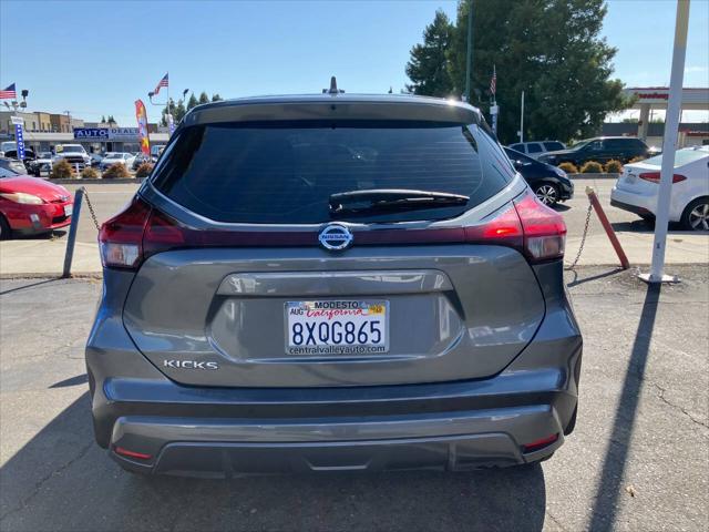 2021 Nissan Kicks S Xtronic CVT