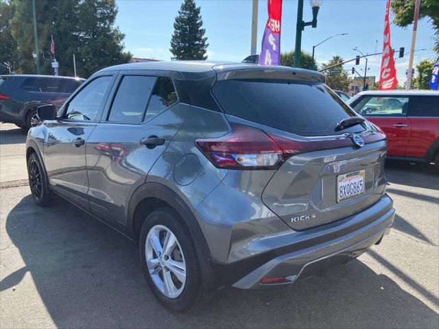 2021 Nissan Kicks S Xtronic CVT