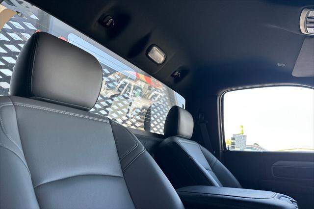 2025 Ram 5500 Tradesman/Big Horn