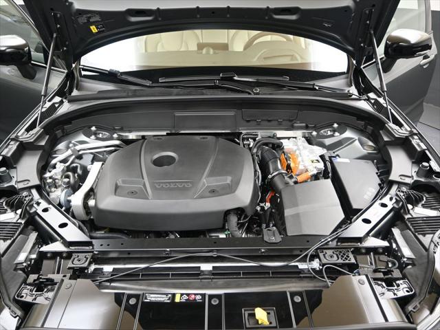 2026 Volvo XC60 Plug-In Hybrid T8 Ultra