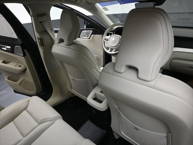 2026 Volvo XC60 Plug-In Hybrid T8 Ultra