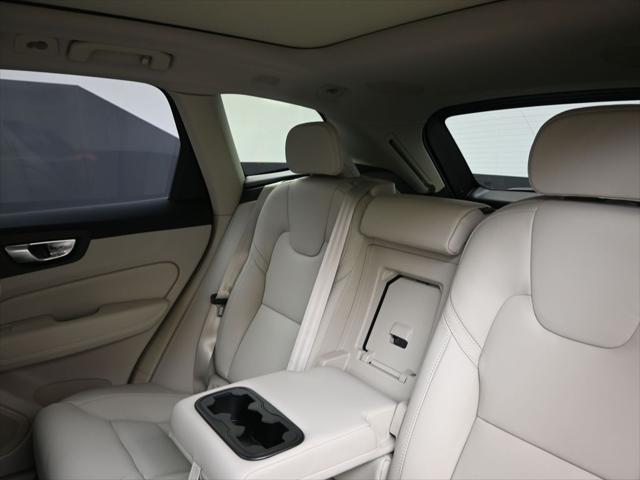 2026 Volvo XC60 Plug-In Hybrid T8 Ultra