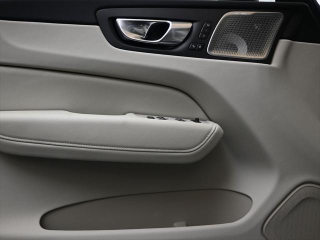 2026 Volvo XC60 Plug-In Hybrid T8 Ultra