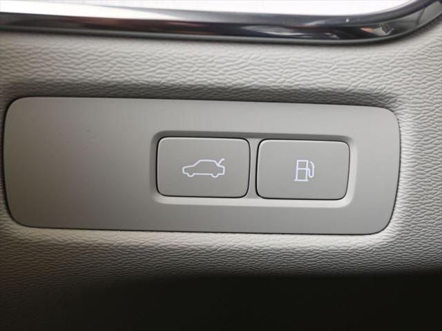 2026 Volvo XC60 Plug-In Hybrid T8 Ultra