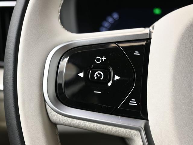 2026 Volvo XC60 Plug-In Hybrid T8 Ultra