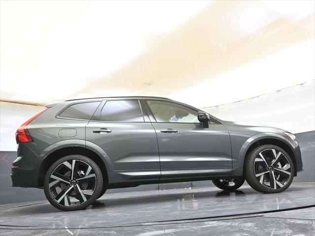 2026 Volvo XC60 Plug-In Hybrid T8 Ultra