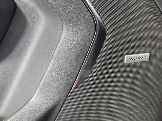 2025 Chevrolet Suburban 4WD LT