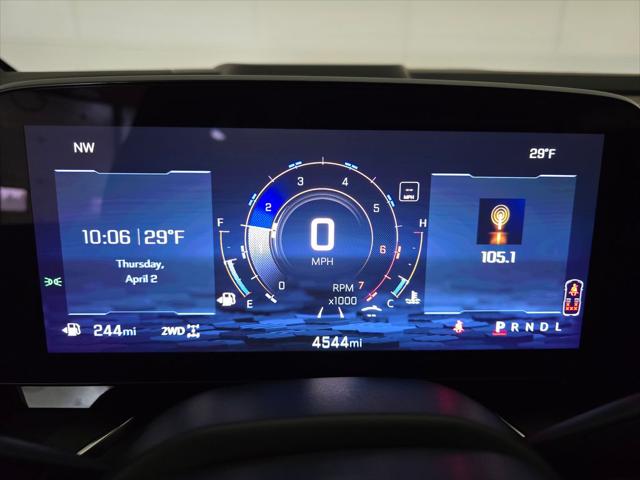 2025 Chevrolet Suburban 4WD LT