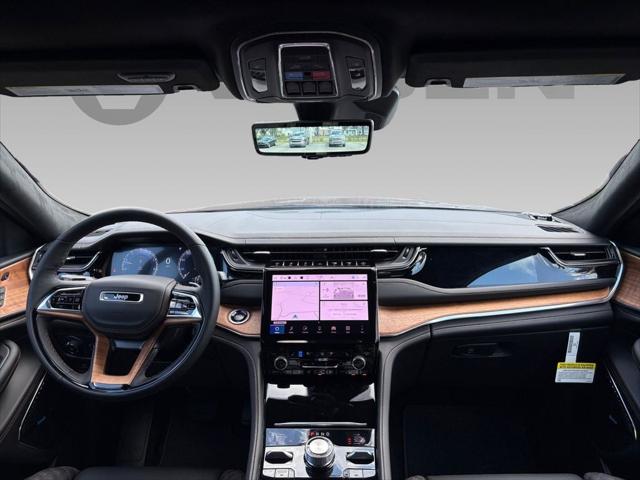 2025 Jeep Grand Cherokee GRAND CHEROKEE L SUMMIT RESERVE 4X4