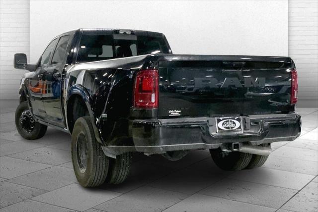 2026 RAM Ram 3500 RAM 3500 LIMITED CREW CAB 4X4 8 BOX 2026 RAM Ram 3500 RAM 3500 LIMITED CREW CAB 4X4 8 BOX