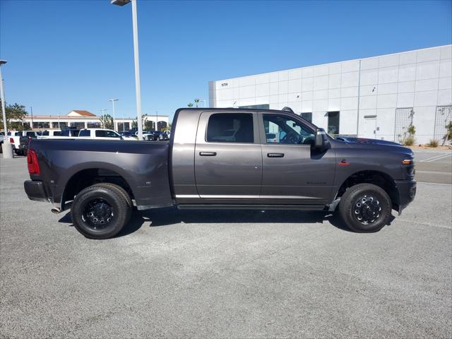 2026 RAM Ram 3500 RAM 3500 LARAMIE MEGA CAB 4X4 64 BOX 2026 RAM Ram 3500 RAM 3500 LARAMIE MEGA CAB 4X4 64 BOX