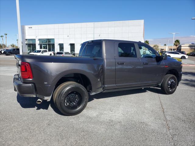 2026 RAM Ram 3500 RAM 3500 LARAMIE MEGA CAB 4X4 64 BOX 2026 RAM Ram 3500 RAM 3500 LARAMIE MEGA CAB 4X4 64 BOX