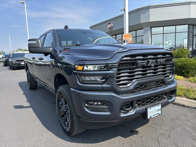 2026 RAM Ram 3500 RAM 3500 BIG HORN CREW CAB 4X4 8 BOX