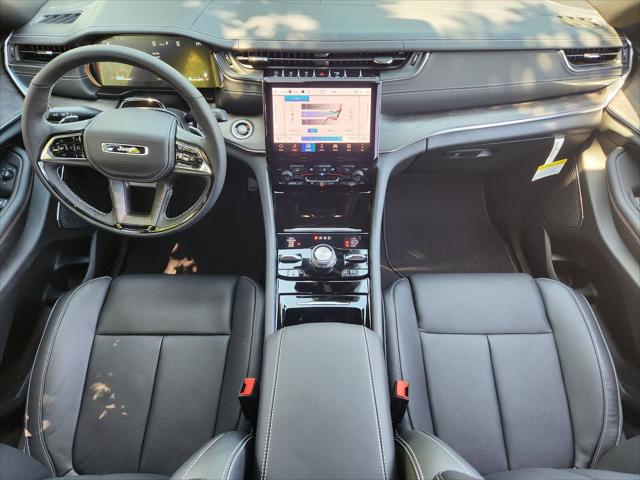 2025 Jeep Grand Cherokee L Overland 4x4