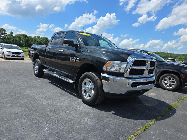 2017 RAM 2500 SLT Crew Cab 4x4 64 Box