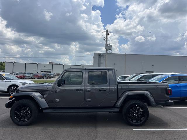 2025 Jeep Gladiator GLADIATOR NIGHTHAWK 4X4