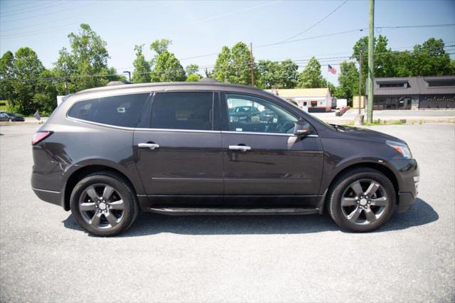2017 Chevrolet Traverse 2LT