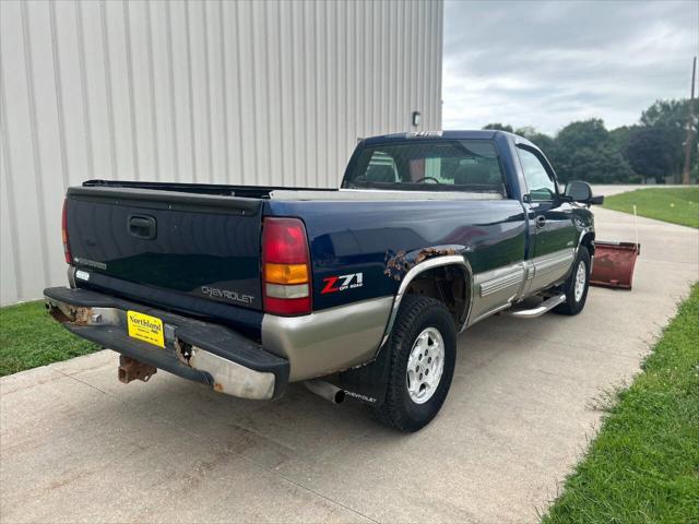 2000 Chevrolet Silverado 1500 LS