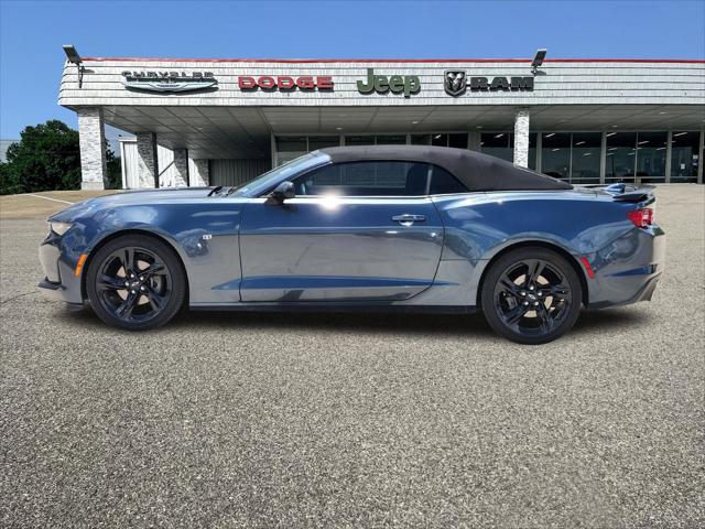 2021 Chevrolet Camaro RWD Convertible 1LT