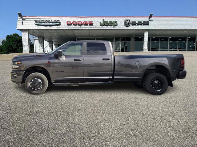 2025 RAM Ram 3500 RAM 3500 LONE STAR CREW CAB 4X4 8 BOX