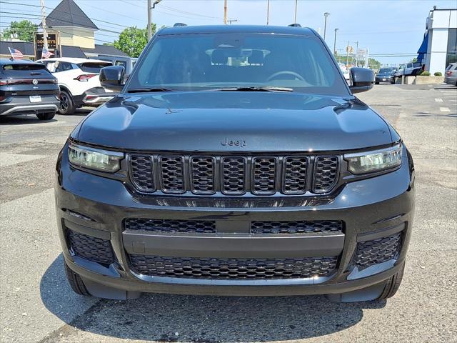 2025 Jeep Grand Cherokee GRAND CHEROKEE L ALTITUDE 4X4