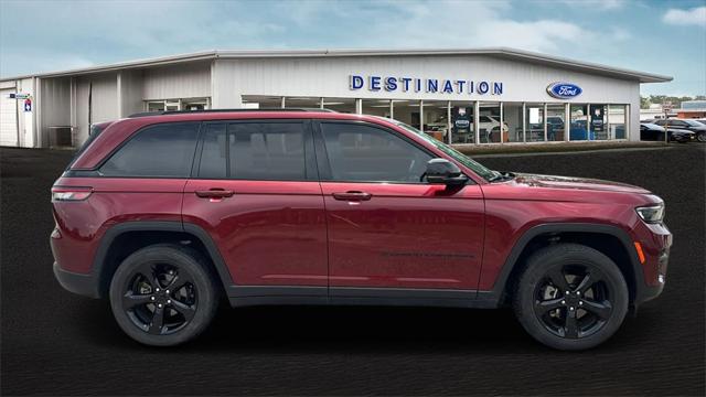 2023 Jeep Grand Cherokee Altitude 4x4