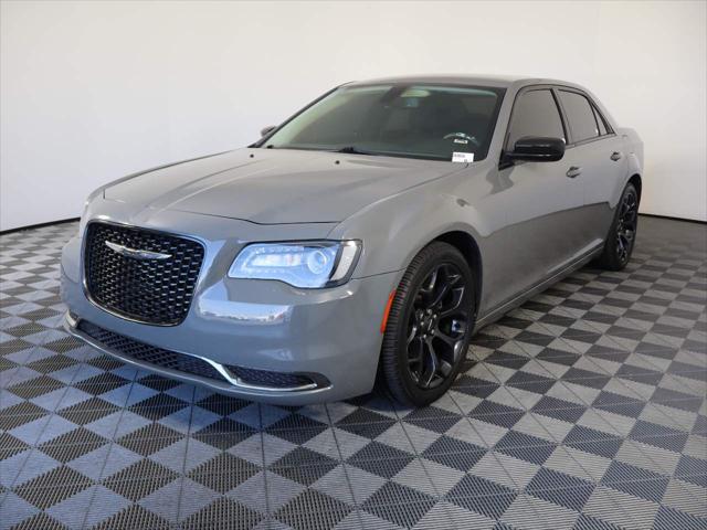 2019 Chrysler 300 Touring 2019 Chrysler 300 Touring