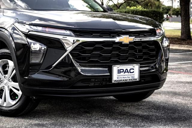 2025 Chevrolet Trax FWD LS