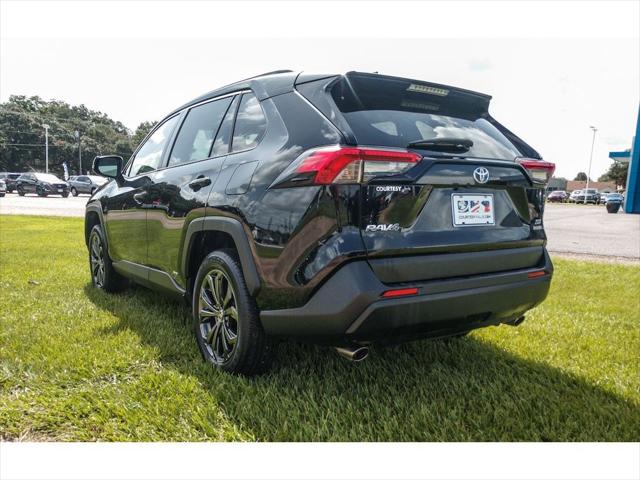 2022 Toyota RAV4 Hybrid XLE Premium