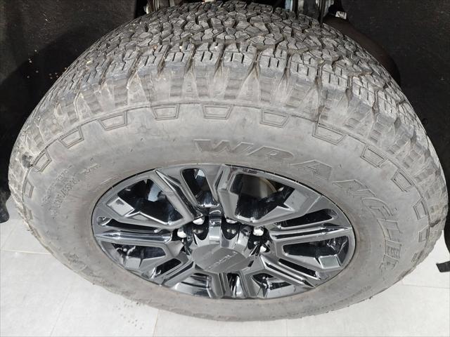 2022 GMC Sierra 3500HD 4WD Crew Cab Standard Bed Denali