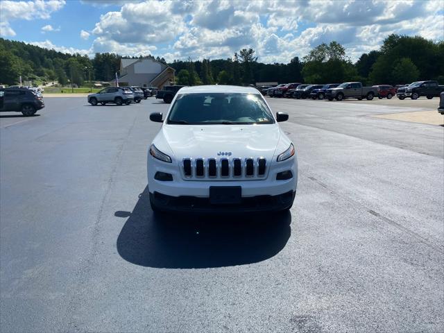 2015 Jeep Cherokee Sport