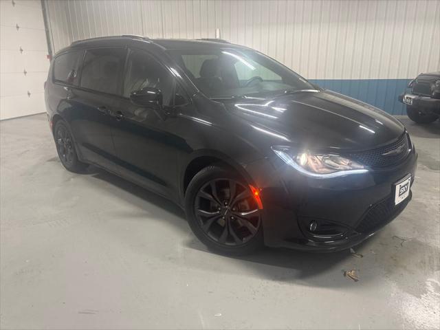 2018 Chrysler Pacifica Touring Plus