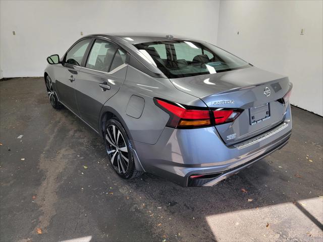 2022 Nissan Altima SR Intelligent AWD